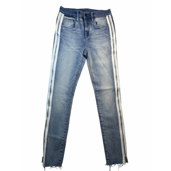 Blanknyc Light Wash Skinny Jeans W/ White Side Zipper & Raw Hem Size 27 - Picture 3 of 15